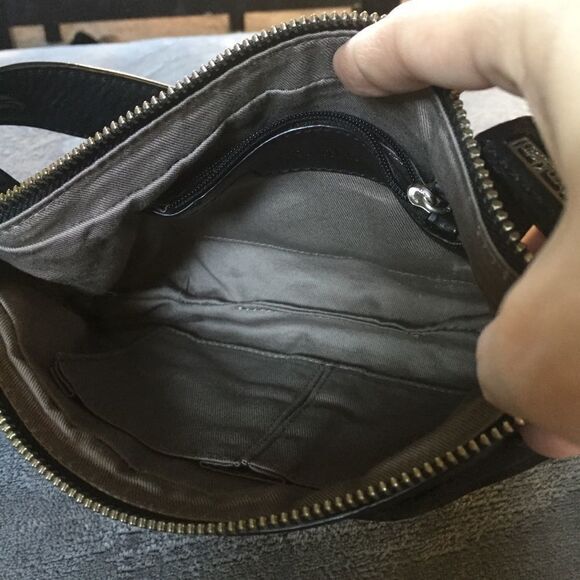 Calvin Klein handbag  - Picture 6 of 9